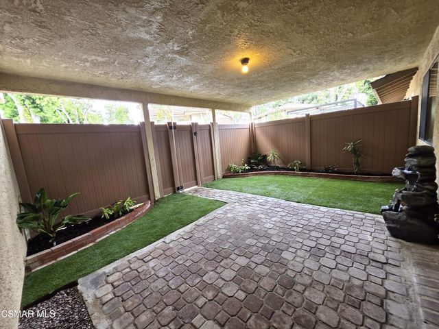624 Thoreau Lane, Ventura, CA 93003