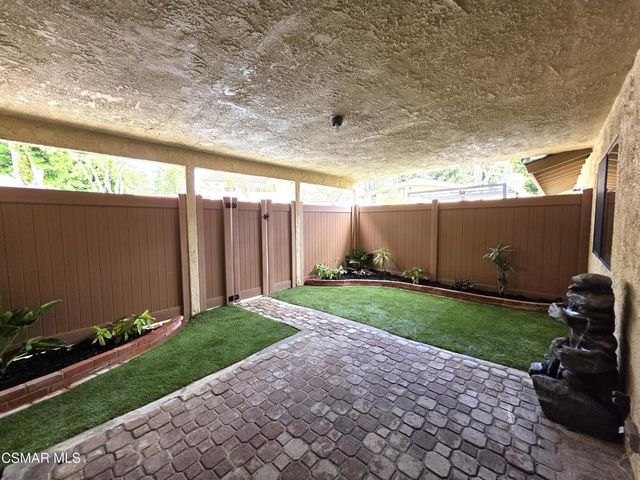 624 Thoreau Lane, Ventura, CA 93003