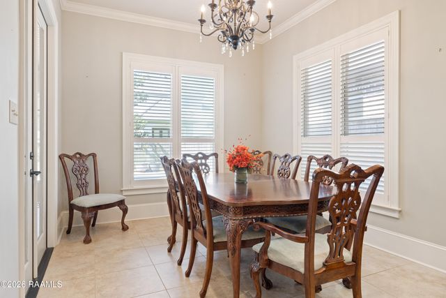 221 Ardenwood Drive, Lafayette, LA 70508