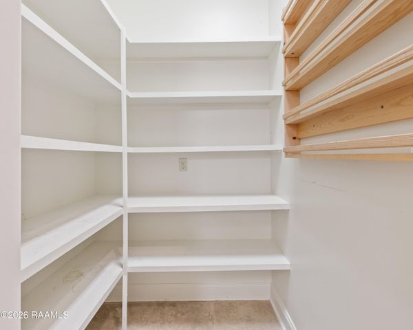 221 Ardenwood Drive, Lafayette, LA 70508