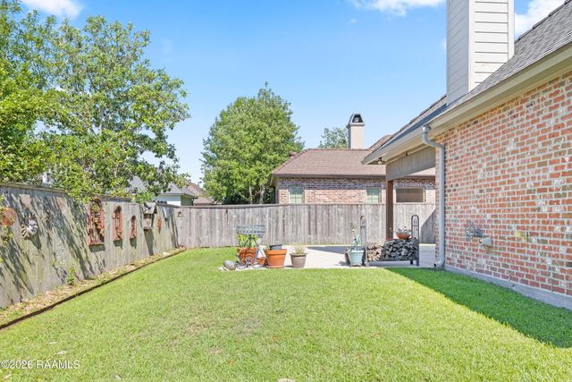 221 Ardenwood Drive, Lafayette, LA 70508