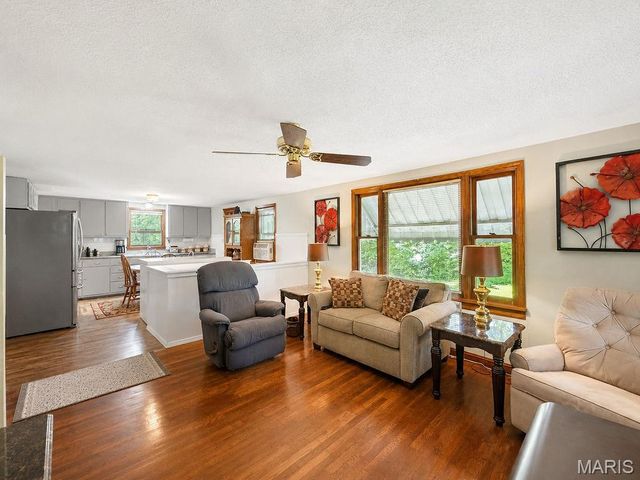 11736 County Road Cc, Festus, MO 63028