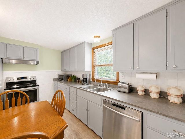 11736 County Road Cc, Festus, MO 63028