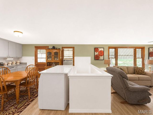 11736 County Road Cc, Festus, MO 63028