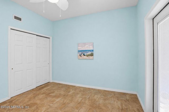 10227 LAKEVIEW Road W, Jacksonville, FL 32225