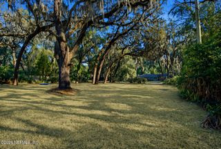 10227 LAKEVIEW Road W, Jacksonville, FL 32225