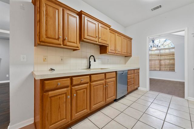 796 Lake Tree Lane, Sherwood, AR 72120