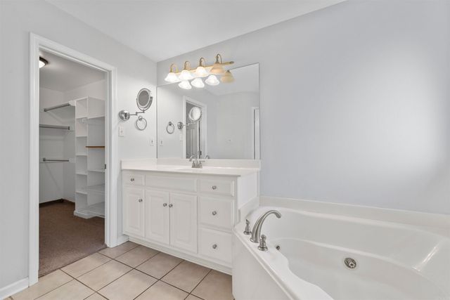 796 Lake Tree Lane, Sherwood, AR 72120