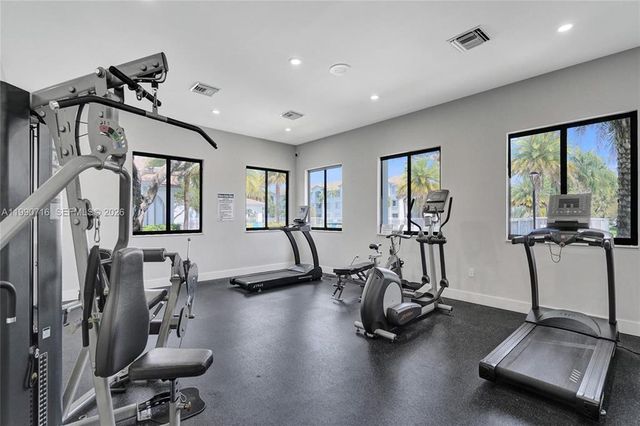 2600 S University Drive 208, Davie, FL 33328