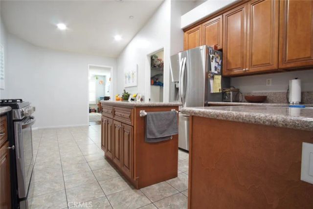 14610 Idaho, Fontana, CA 92336