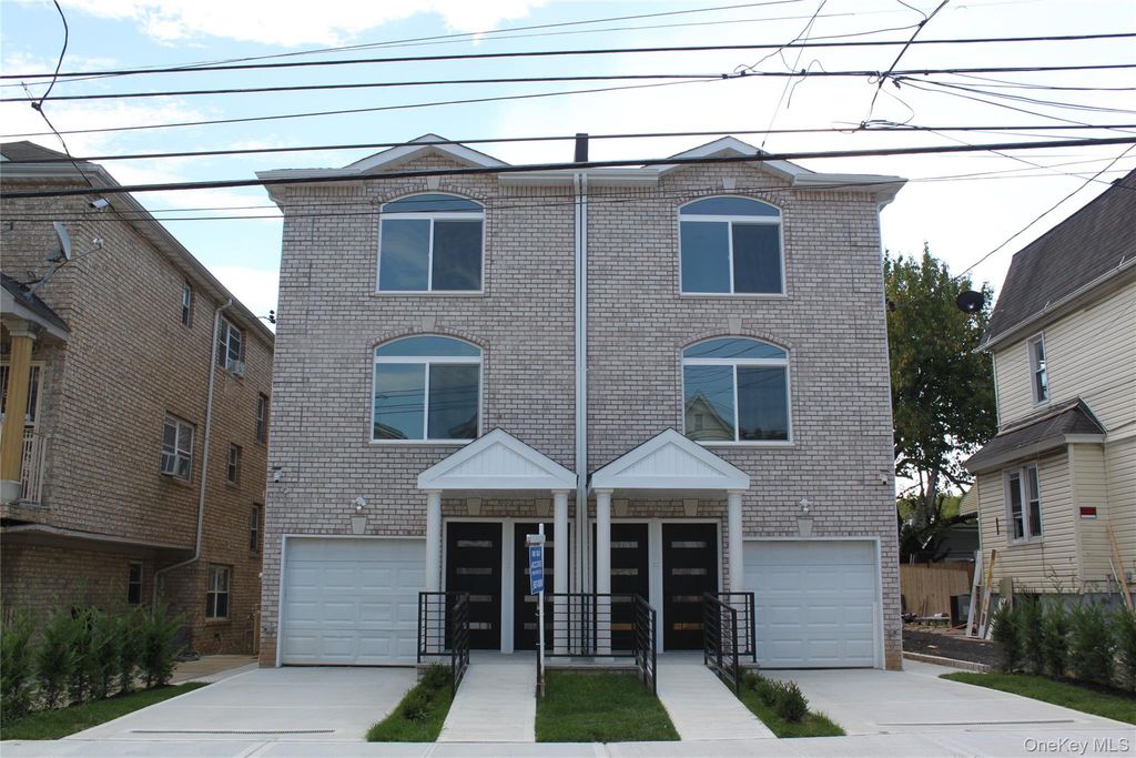 14516 106th Avenue, Jamaica, NY 11435 — exterior