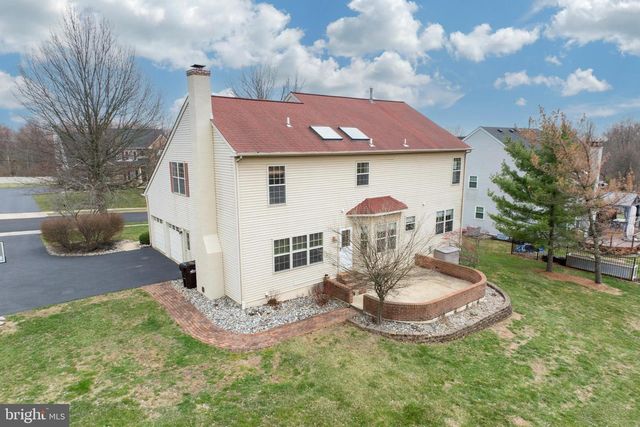 103 BLUE JAY WAY, North Wales, PA 19454
