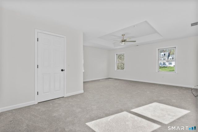 2 Greenwood Lane, Guilford, CT 06437