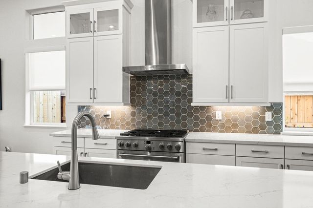 3065 Palo Alto St, Roseville, CA 95747