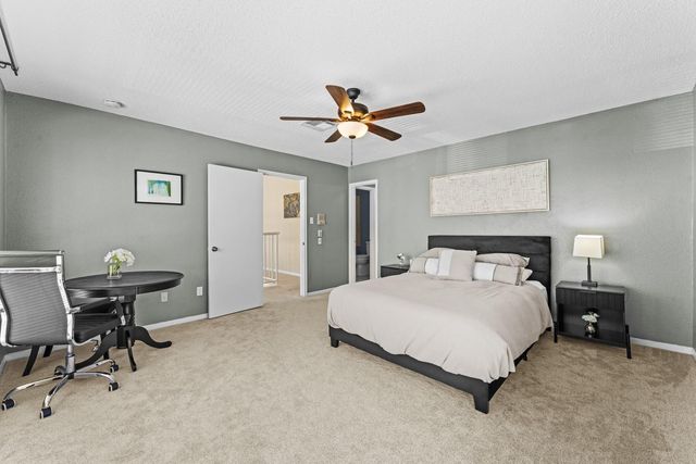 1112 Bering Drive 67, Houston, TX 77057