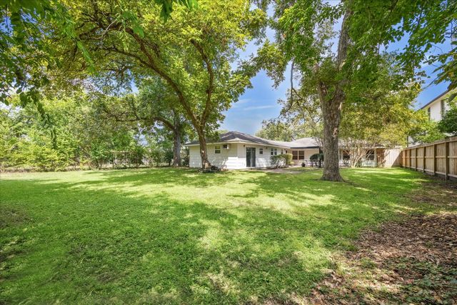 3227 Castlewood Street, Houston, TX 77025