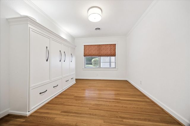 3227 Castlewood Street, Houston, TX 77025