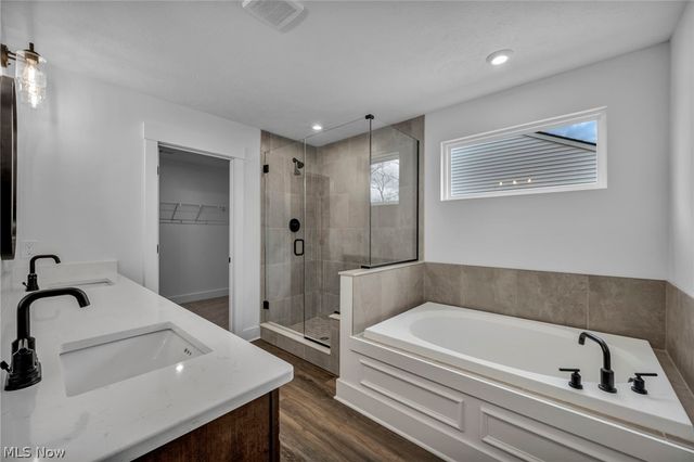 3711 Overlook Court, Akron, OH 44333