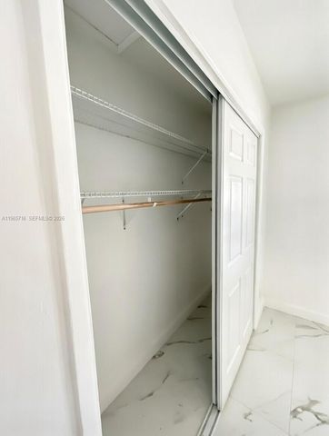 2308 NW 3rd Ave 1, Wilton Manors, FL 33311