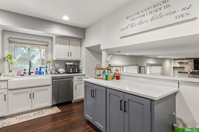 4309 Anchor Mill Road, Bellevue, NE 68123