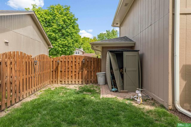 4309 Anchor Mill Road, Bellevue, NE 68123