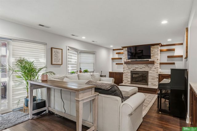 4309 Anchor Mill Road, Bellevue, NE 68123