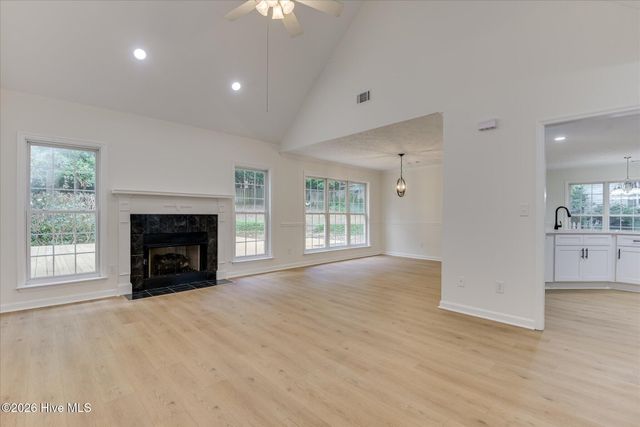 109 Crescent Court, North Augusta, SC 29841