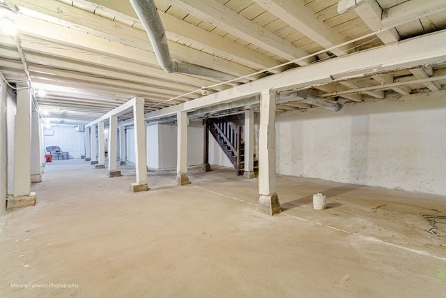 2711 E 93rd Street, Chicago, IL 60617