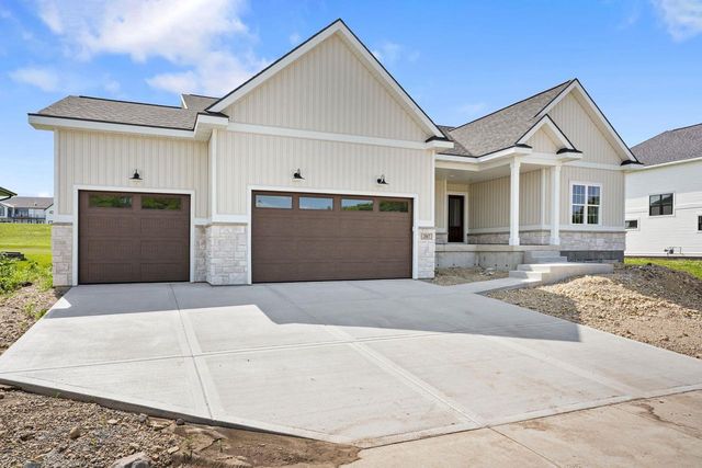 2017 Wellington Place, Cottage Grove, WI 53527