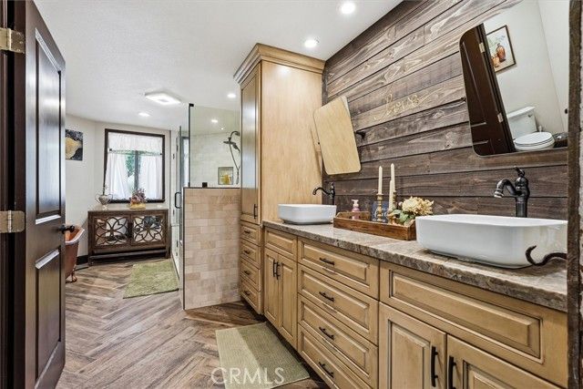 5552 Bear Creek, Catheys Valley, CA 95306