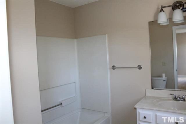 109 Remington Woods Drive, Wake Forest, NC 27587