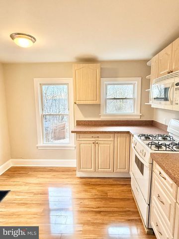 666 JEFFERSON ST, Pottstown, PA 19464