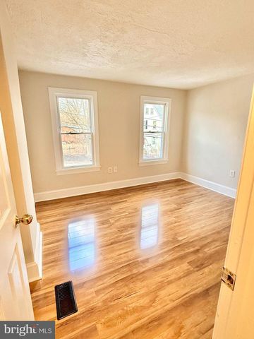 666 JEFFERSON ST, Pottstown, PA 19464