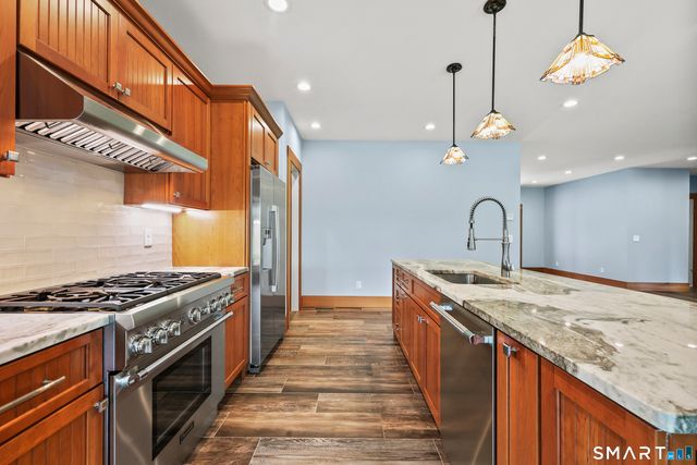 84 Killingworth Turnpike, Clinton, CT 06413