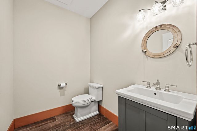 84 Killingworth Turnpike, Clinton, CT 06413