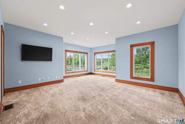84 Killingworth Turnpike, Clinton, CT 06413