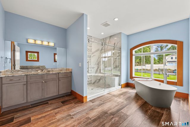 84 Killingworth Turnpike, Clinton, CT 06413