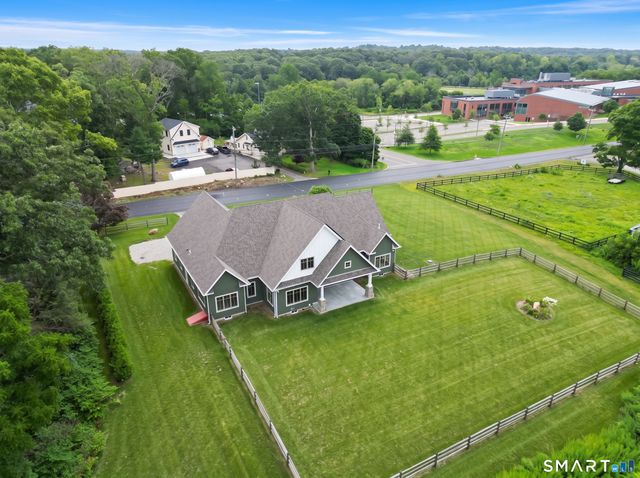 84 Killingworth Turnpike, Clinton, CT 06413