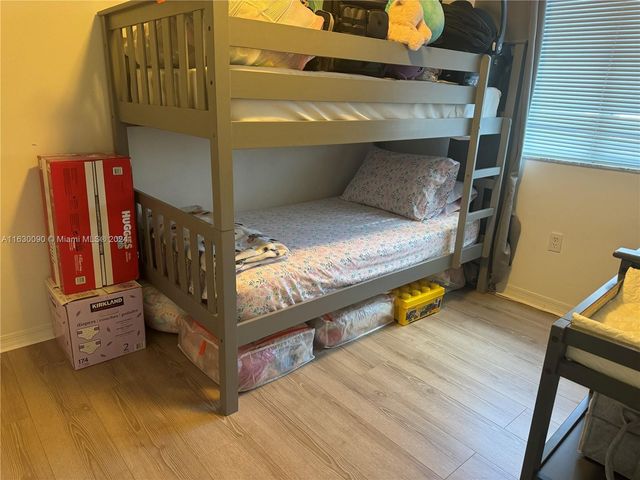 720 SW 111th Ave 307, Pembroke Pines, FL 33025