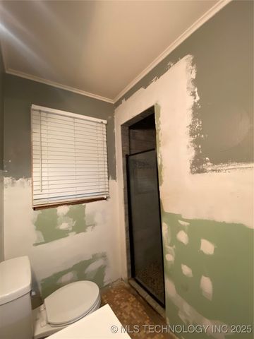 1227 Waco, Durant, OK 74701