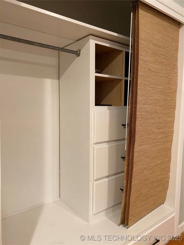 1227 Waco, Durant, OK 74701