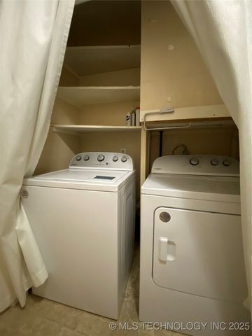 1227 Waco, Durant, OK 74701