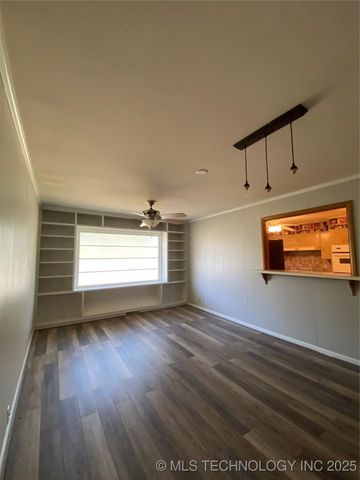 1227 Waco, Durant, OK 74701