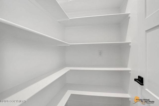 13832 W Halston Avenue, Big Lake, AK 99652