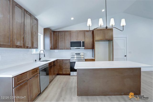 13832 W Halston Avenue, Big Lake, AK 99652