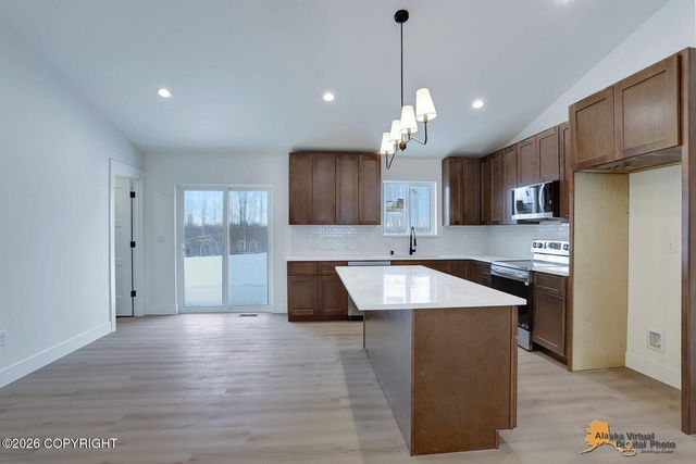 13832 W Halston Avenue, Big Lake, AK 99652