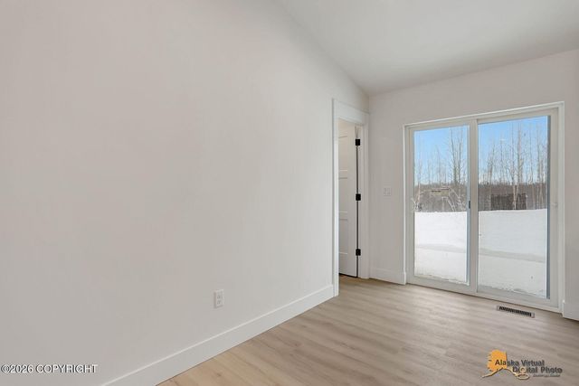 13832 W Halston Avenue, Big Lake, AK 99652