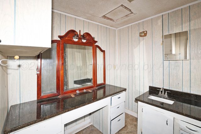 2001 NW 13TH Avenue, Amarillo, TX 79107