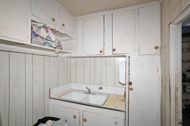 2001 NW 13TH Avenue, Amarillo, TX 79107