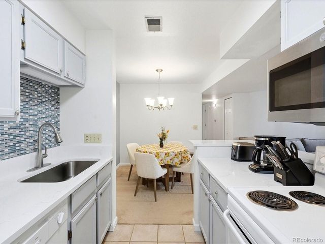 4654 White Rock Cir 3, Boulder, CO 80301